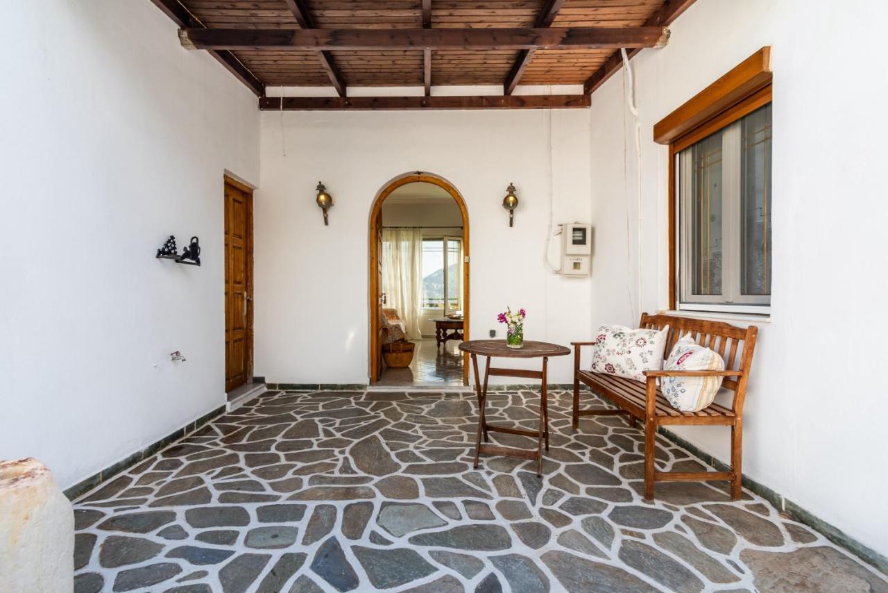 Melisses Sea View House Villa Plaka  ภายนอก รูปภาพ